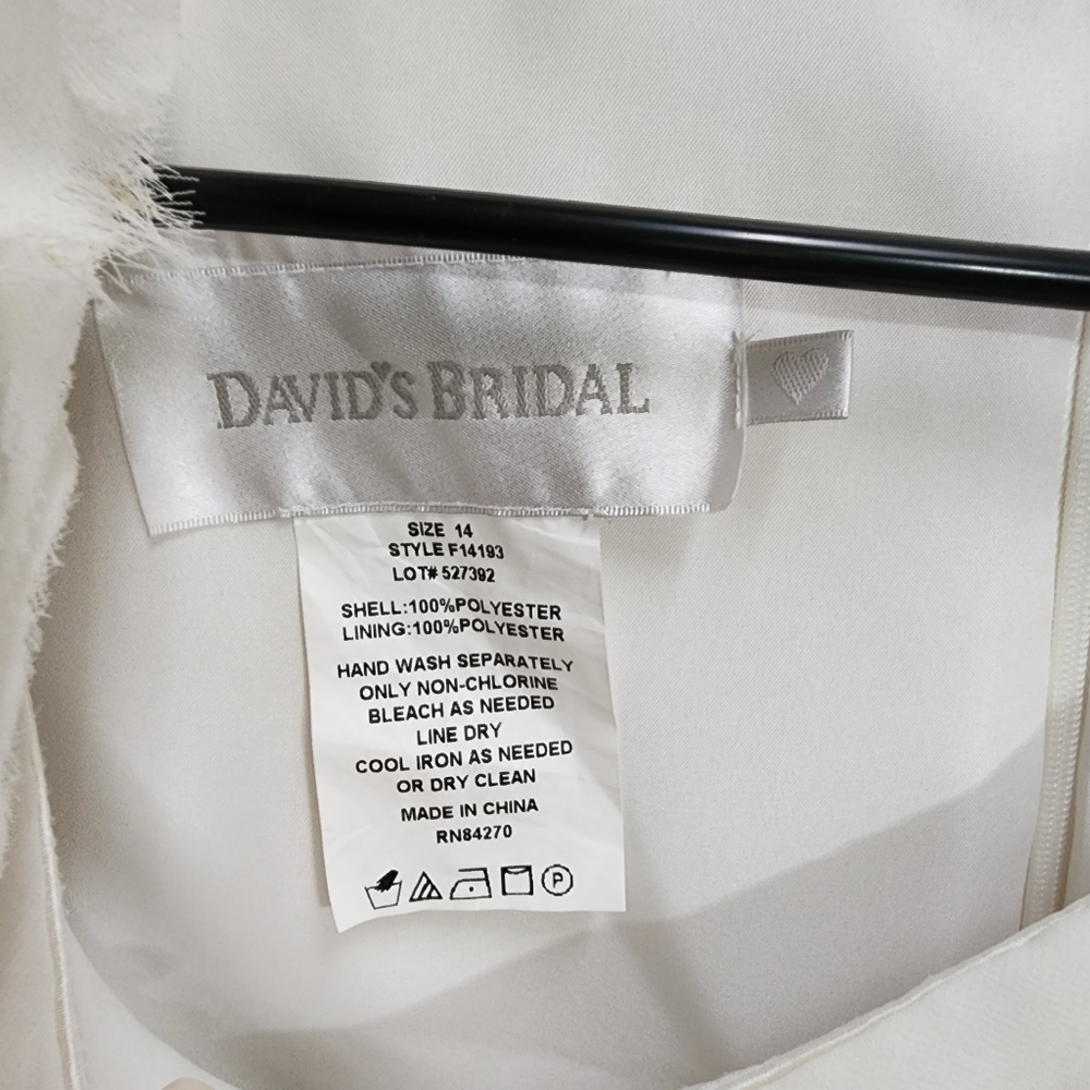 David’s Bridal Short Knee-length Wedding Dress Women's Size 14 - Picture 8 of 8